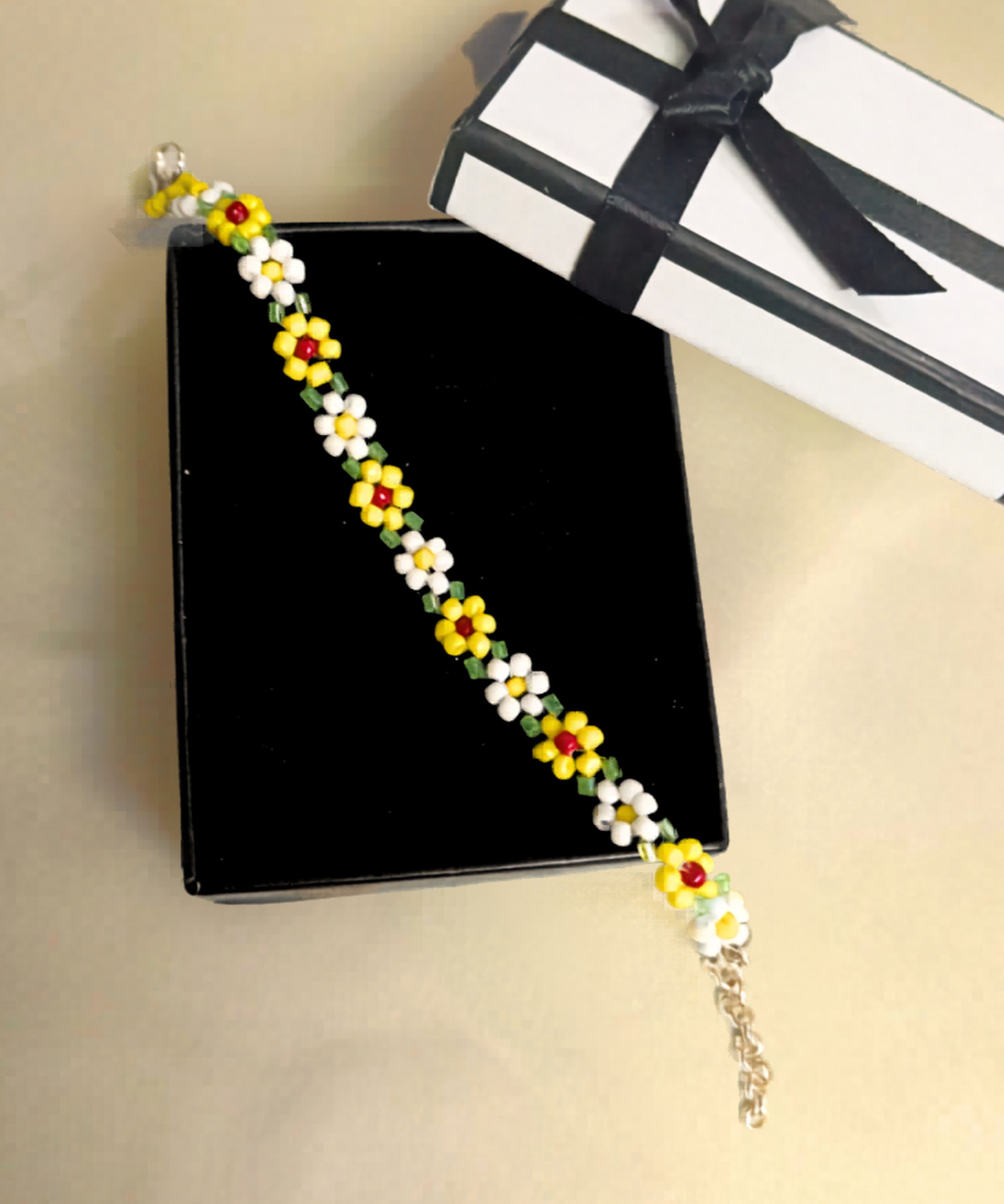 Sajora Sunlit Daisy Sunflower Bracelet