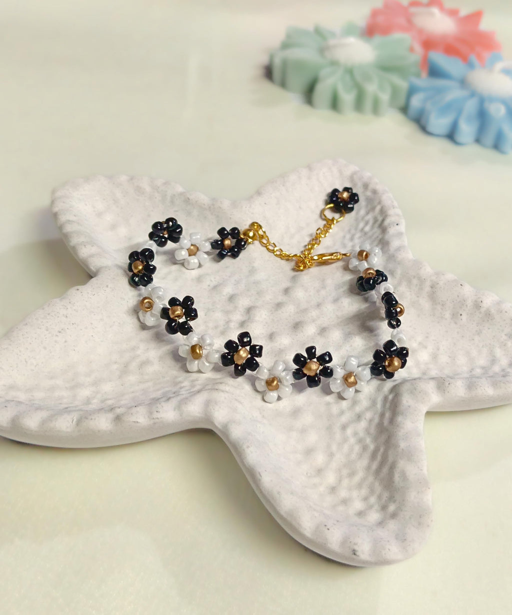 Sajora Day & Night Daisy Bracelet Combo (Set of 2)